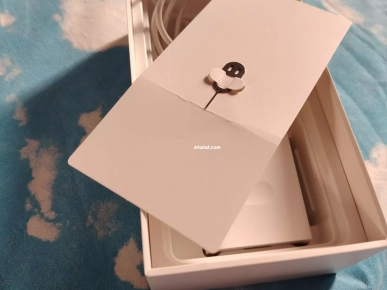À vendre : Oppo A5 Pro - Presque Neuf avec tous les accessoires