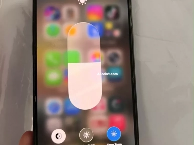 iPhone 15 noir