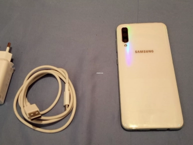 Samsung Galaxy A50