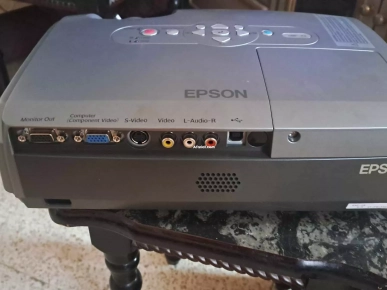 Epson EMP-X3 3LCD Projector 76C Portable HD 1080i