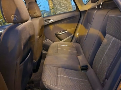 À vendre opel astra j