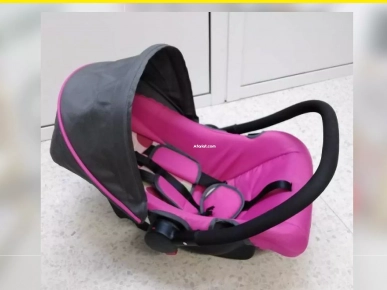 Landau et siège auto bébé Landau et siège auto bébé