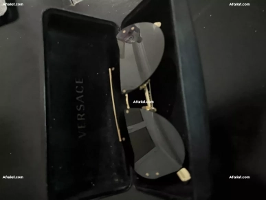 Lunettes de soleil Versace VE2250 originales – Noir & Or