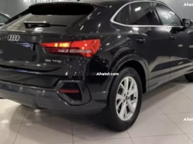 AUDI Q3 SPORTBACK SLINE AUDI Q3 SPORTBACK SLINE