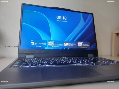Lenovo LOQ 15ARP9 - RTX 4050/Ryzen 7 7435HS/24Go RAM DDR5/1To SSD