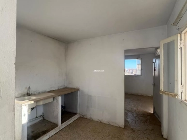 Deux maisons + un studio à vendre à Hay El Bahri 3.