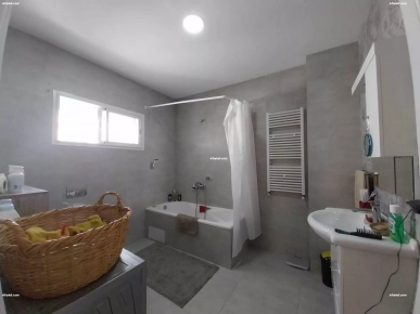 un bel appartement meublé un bel appartement meublé