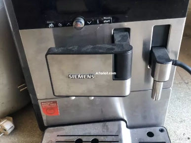 Machine a café automatique (grain et poudre) marque siemens