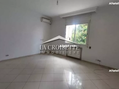 Appartement S+4 à La Marsa MAL1019