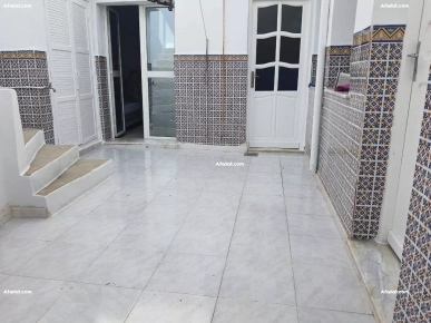 maison a vendre a beb laasal tunis