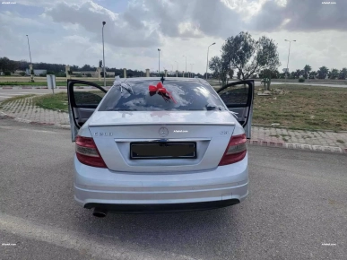 Mercedes C200 Mercedes C200