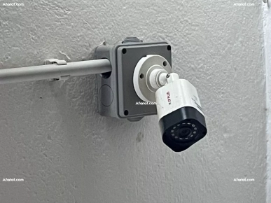16 caméra marque CP PLUS 2.4 mp avec dvr et alarme