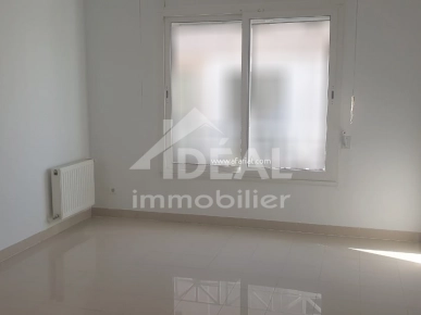 Un splendide appartement S+3 front Lac