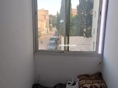 grand S+2 sur autoroute La Marsa