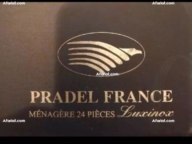 Ménagère 24 pièces et son service gateau NEUFS signés: LAGUIOLE