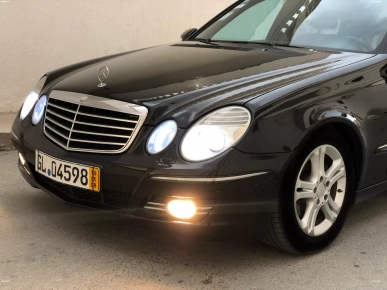 unique Mercedes Benz classe E état neuf unique Mercedes Benz classe E état neuf