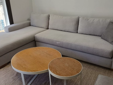 A vendre 2 tables rondes