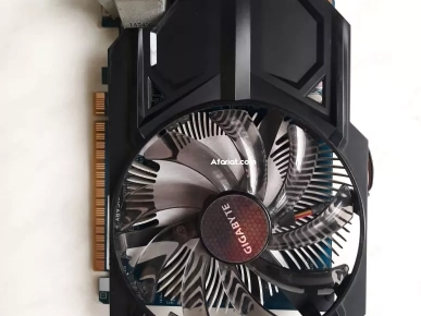 Carte graphique GTX 750 en bon état Carte graphique GTX 750 en bon état