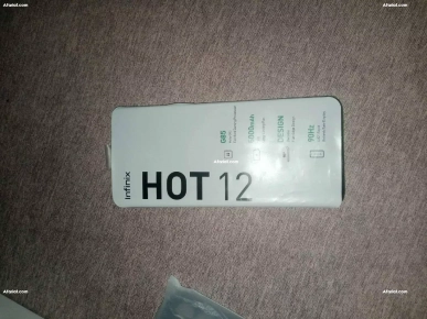 Infinix Hot 12