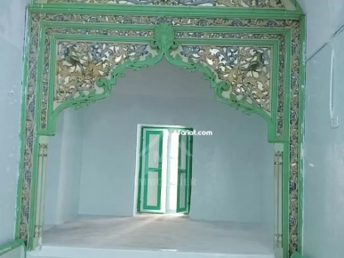Une maison arabe avec garage à vendre à Hammamet 51355351