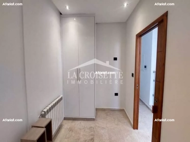 Duplex S+3 meublé à La Marsa MDL0637