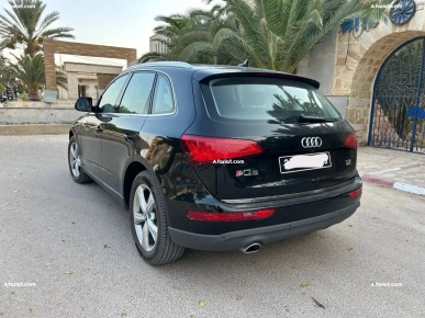Audi Q5 2.0L TDI 150cv 2014 excellent état