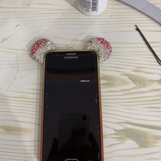 Téléphone Samsung j7 prime presque neuf Téléphone Samsung j7 prime presque neuf