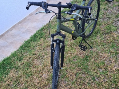Deux vélos importé en bonne Etat