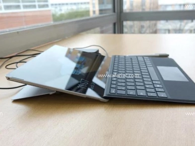 Microsoft Surface Pro 4 - Core i5