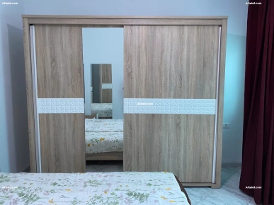 A vendre chambre à coucher-excellent état