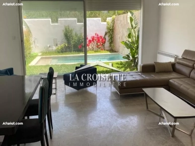 Villa S+4 avec piscine à Gammarth MVV0142