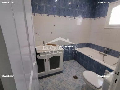 Etage de villa S+4 pour un usage bureautique à L'aouina ZBL0354