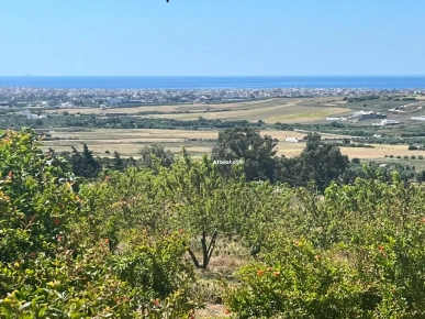 terrain avec une vue agréable à vendre