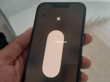 iPhone 13 vert