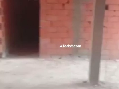 à vendre ou échange Maison avec voiture