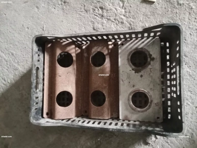 Machine à fabriquer des blocs en terre compressée