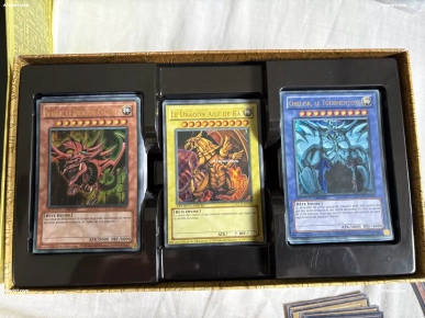 coffret Decks Légendaires de Yugi / cartes yugioh