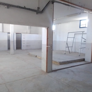 A louer un dépot commerçial A louer un dépot commerçial