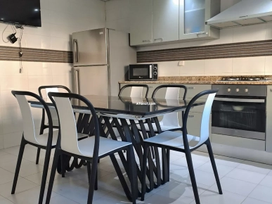 Particulier L S4 meublé cité Palmeraies l'aouina