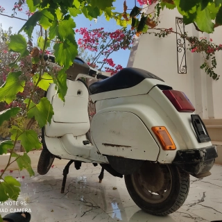 Annonce d'Offre catégorie Motos à Djerba - Houmt Souk région de Médenine: Vespa50 original 