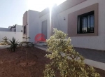Annonce d'Offre catégorie Maison à Djerba - Houmt Souk région de Médenine: A VENDRE UNE VILLA NEUVE AVEC 3 CHAMBRES 