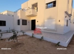 Annonce d'Offre catégorie Maison à Djerba - Houmt Souk région de Médenine: A VENDRE UNE VILLA NEUVE AVEC 4 CHAMBRES 