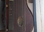 Annonce d'Offre catégorie Musique et instruments à Ariana Ville région de Ariana: A vendre kanoun (instrument) 