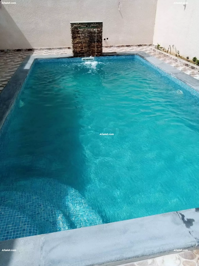 A louer vacance s+2 avec piscine à kelibia