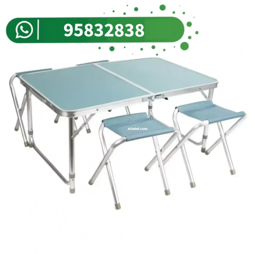 table avec 4 chaises