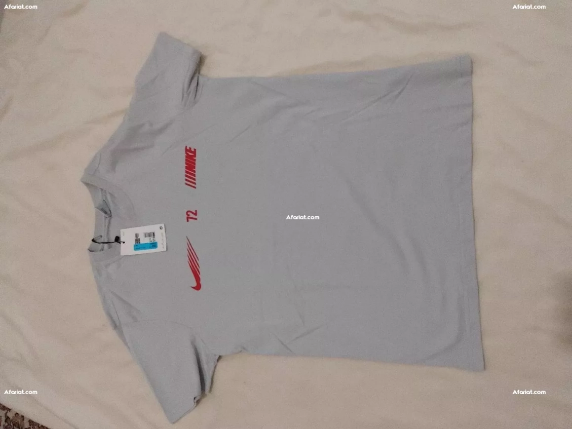 À vendre PULL Gris