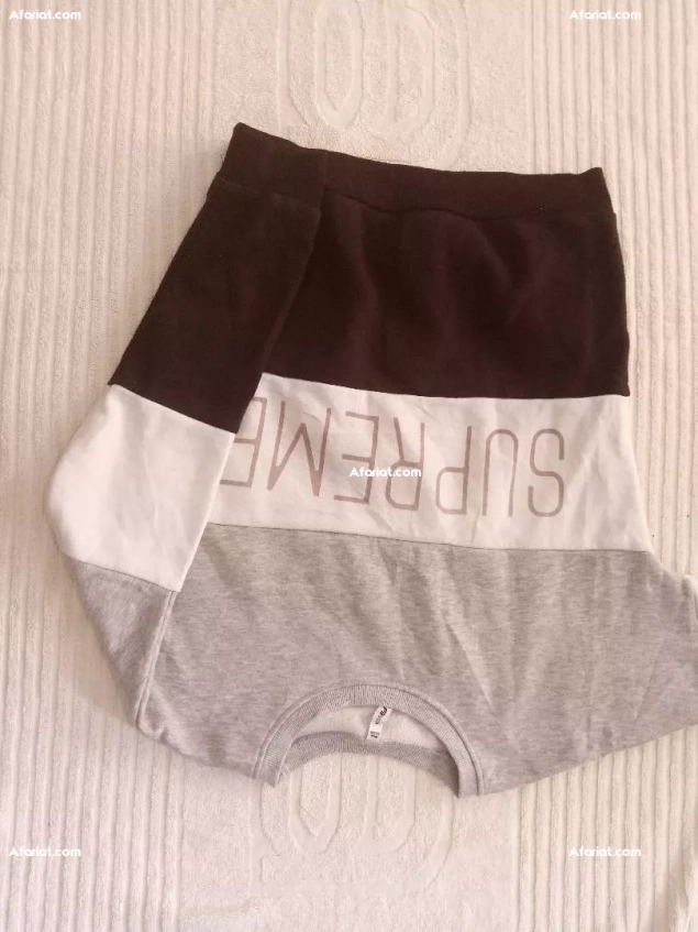 des vêtements