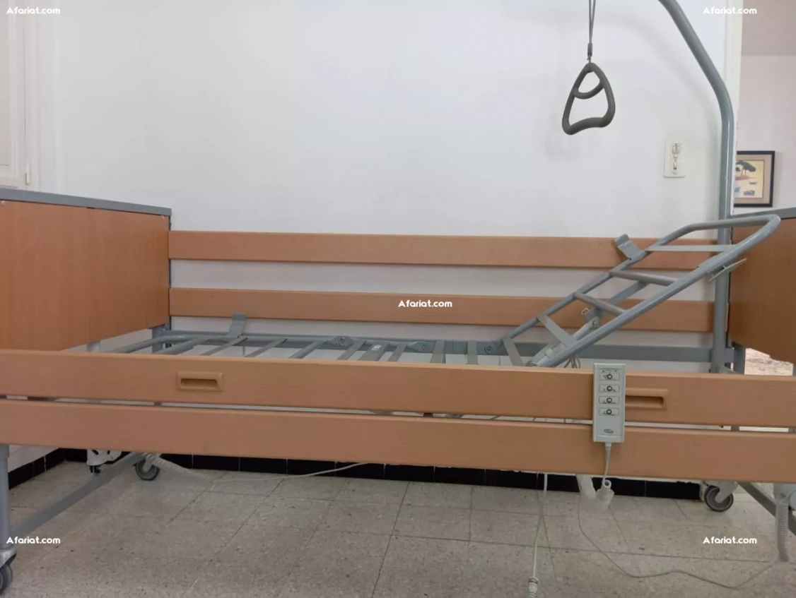 Lit médical d'occasion