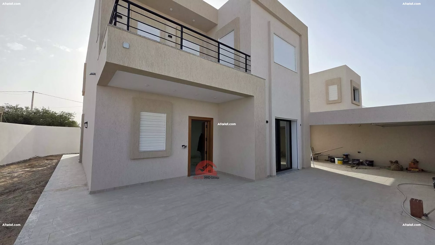 VILLA NEUVE À DJERBA HOUMT SOUK ZU - RÉF V719