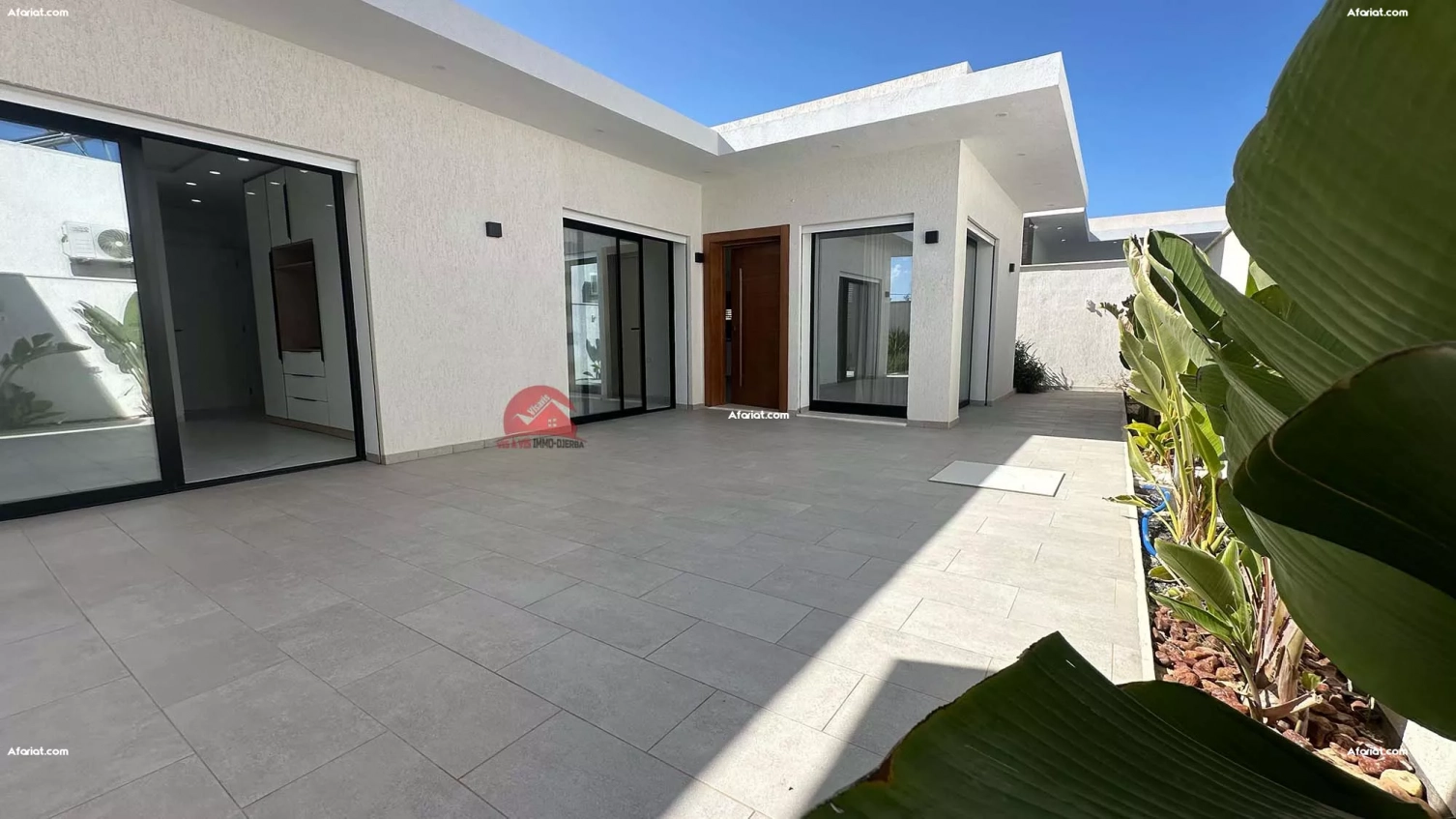 VILLA S2 À VENDRE À MIDOUN DJERBA ZU - RÉF V706